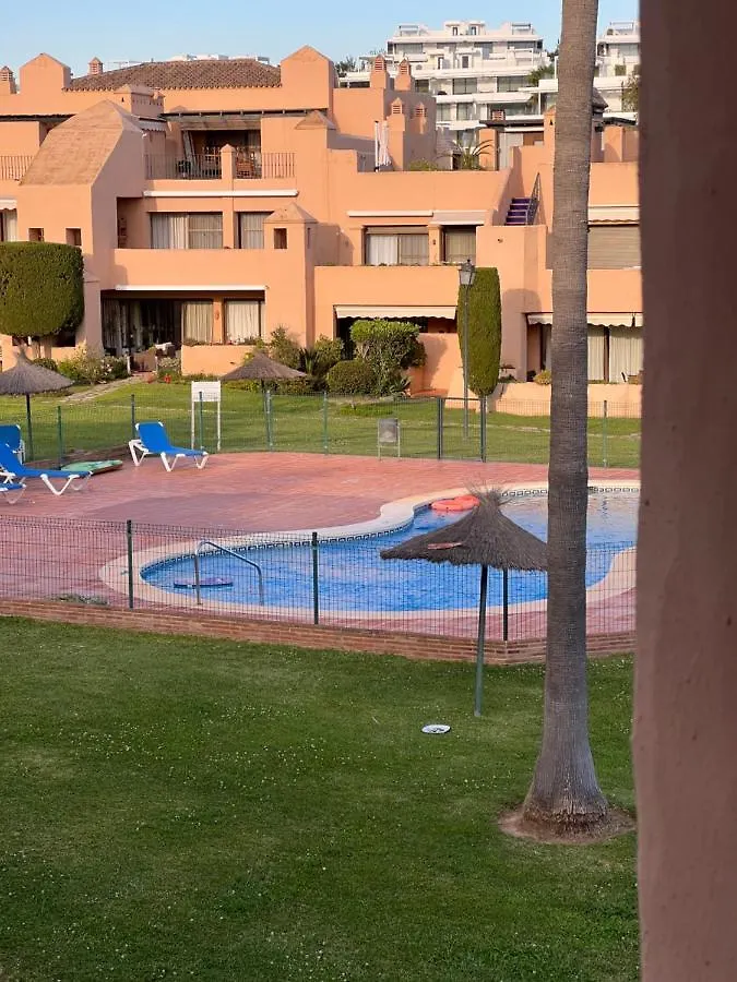 Marbella Luxueux Duplex 3 Ch.- 3 Bains - 155 M² + 100 M² Terrasses Apartment Estepona