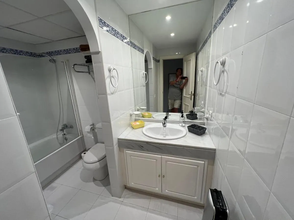 Marbella Luxueux Duplex 3 Ch.- 3 Bains - 155 M² + 100 M² Terrasses Apartment Estepona Spain