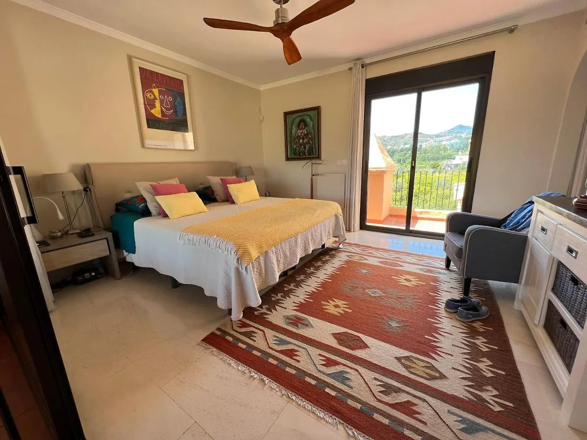 Marbella Luxueux Duplex 3 Ch.- 3 Bains - 155 M² + 100 M² Terrasses Apartment Estepona
