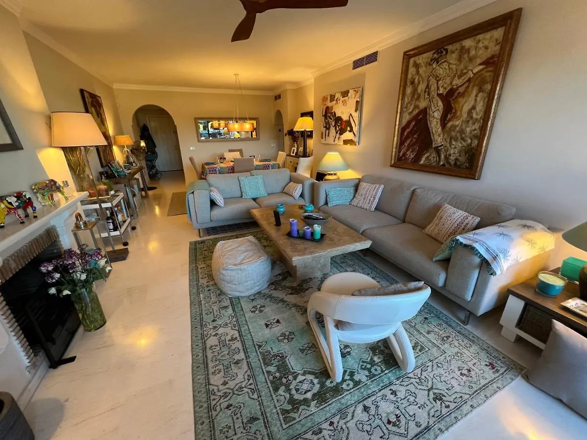 Marbella Luxueux Duplex 3 Ch.- 3 Bains - 155 M² + 100 M² Terrasses Apartment Estepona