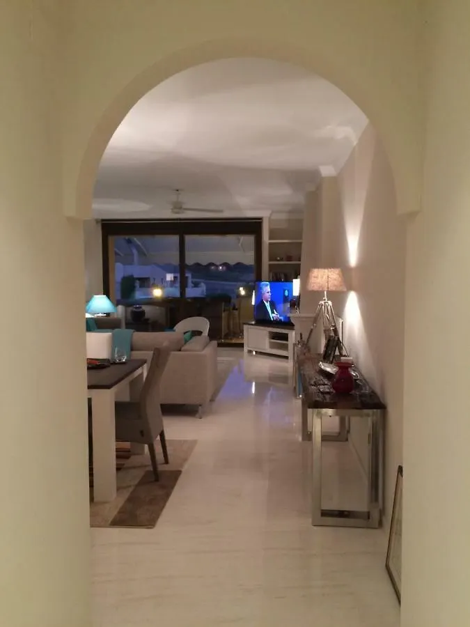 Marbella Luxueux Duplex 3 Ch.- 3 Bains - 155 M² + 100 M² Terrasses Apartment Estepona 0*,  Spain